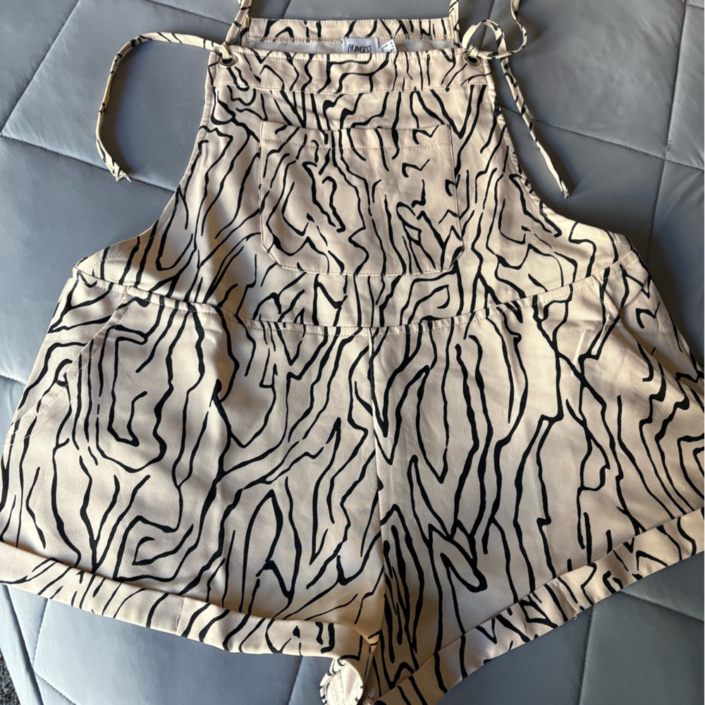 Princess Polly Zebra Print Top